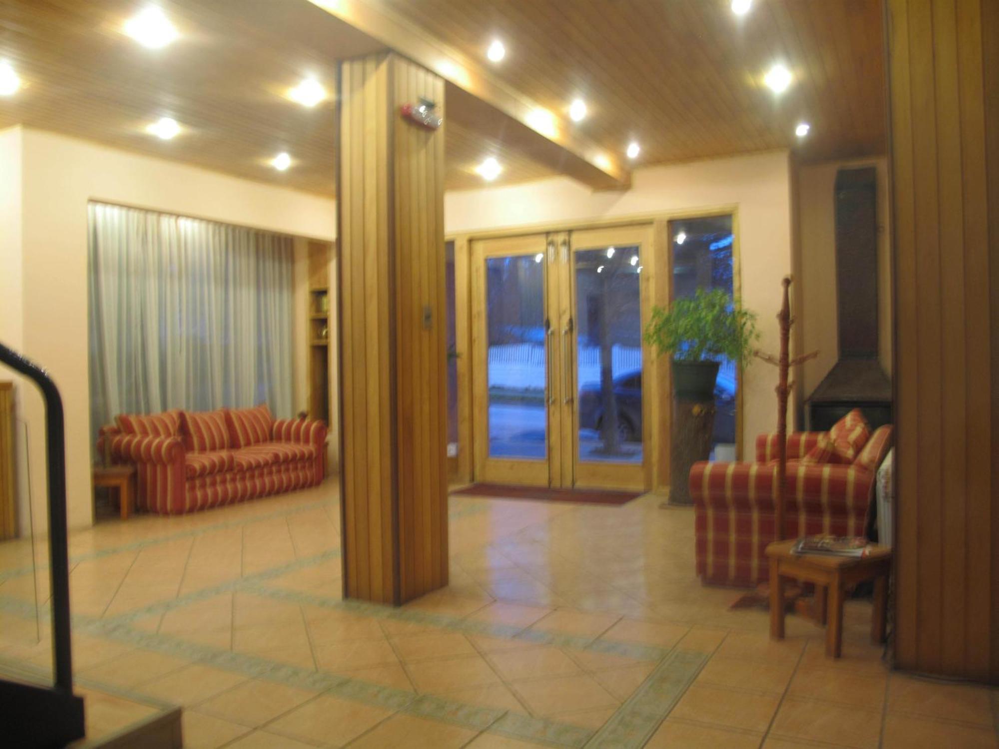 Hotel Saltos Del Paine Puerto Natales Exteriör bild