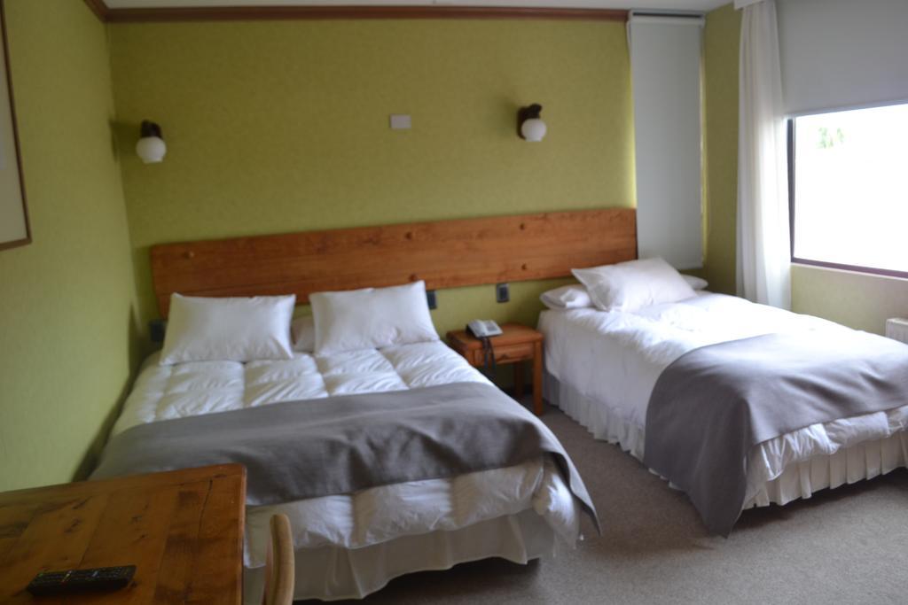 Hotel Saltos Del Paine Puerto Natales Exteriör bild