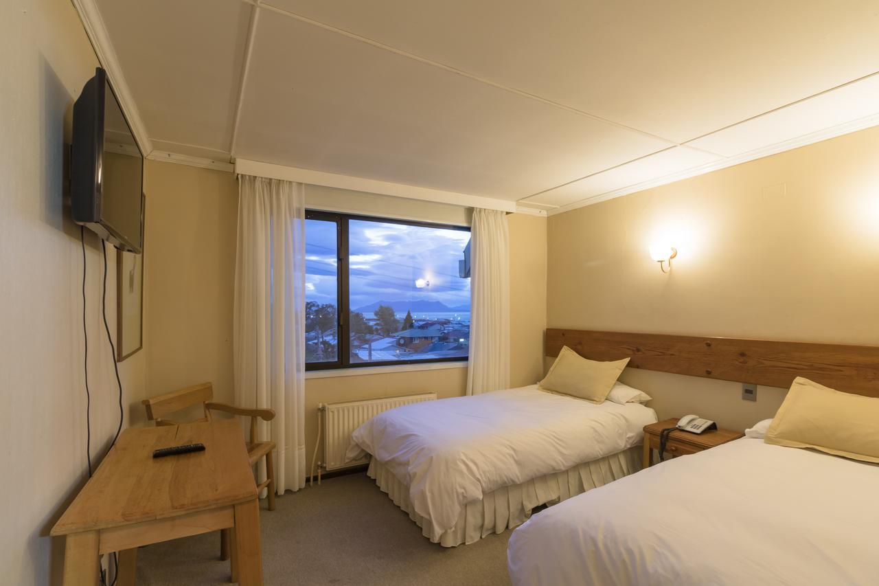 Hotel Saltos Del Paine Puerto Natales Exteriör bild